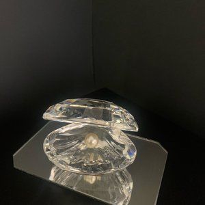 Swarovski Authentic Retired Crystal Clam Shell with Pearl